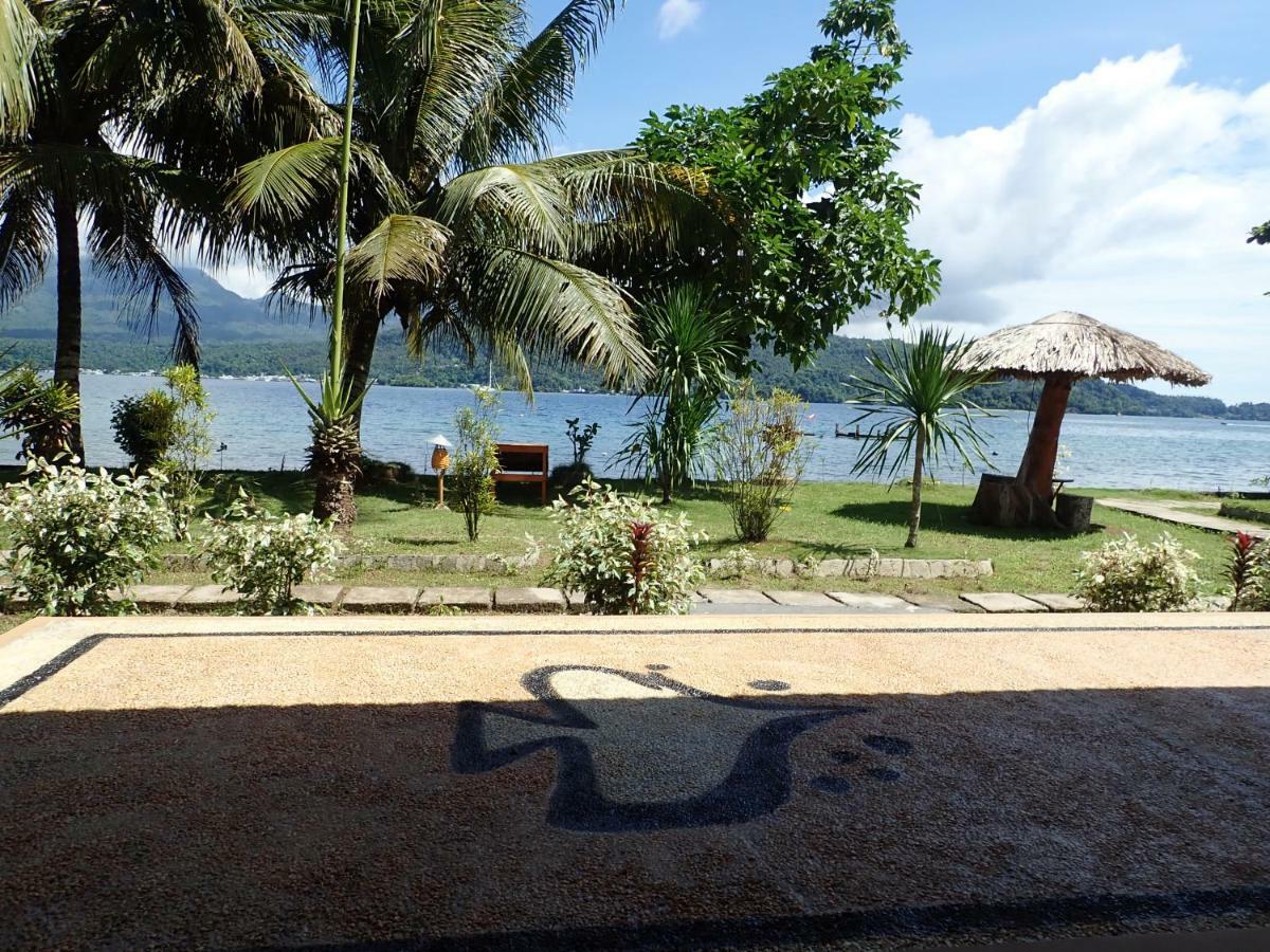 Two Fish Resort Lembeh Bitung Esterno foto
